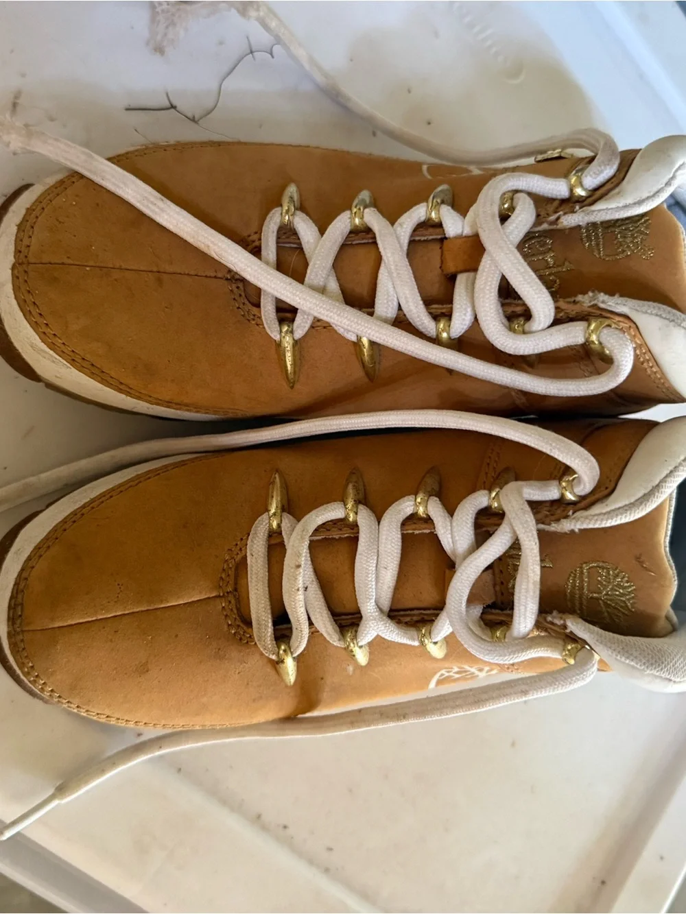 Timberland Women’s Wheat Brown Lace-Up Boots